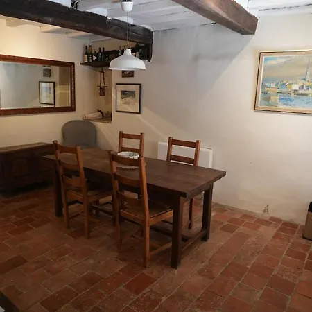 Charming 3 Bed With 2 Bath House In Medieval Village 別荘 *