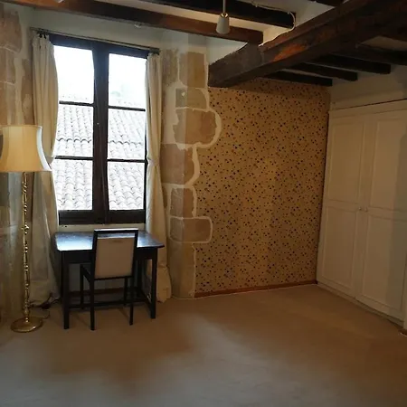 別荘 Charming 3 Bed With 2 Bath House In Medieval Village Tillac