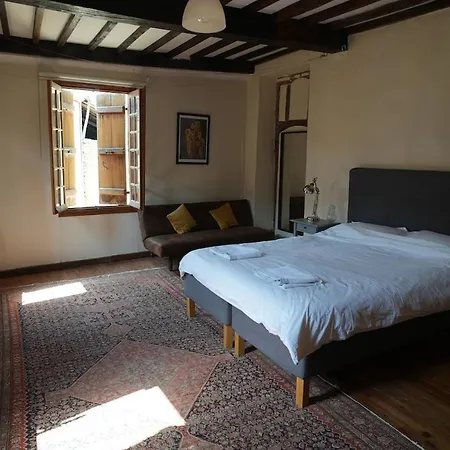 Charming 3 Bed With 2 Bath House In Medieval Village 別荘
